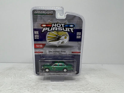 Greenlight Hot Pursuit CHASE Green Machine 1995 Ford Crown Victoria 1:64 Diecast