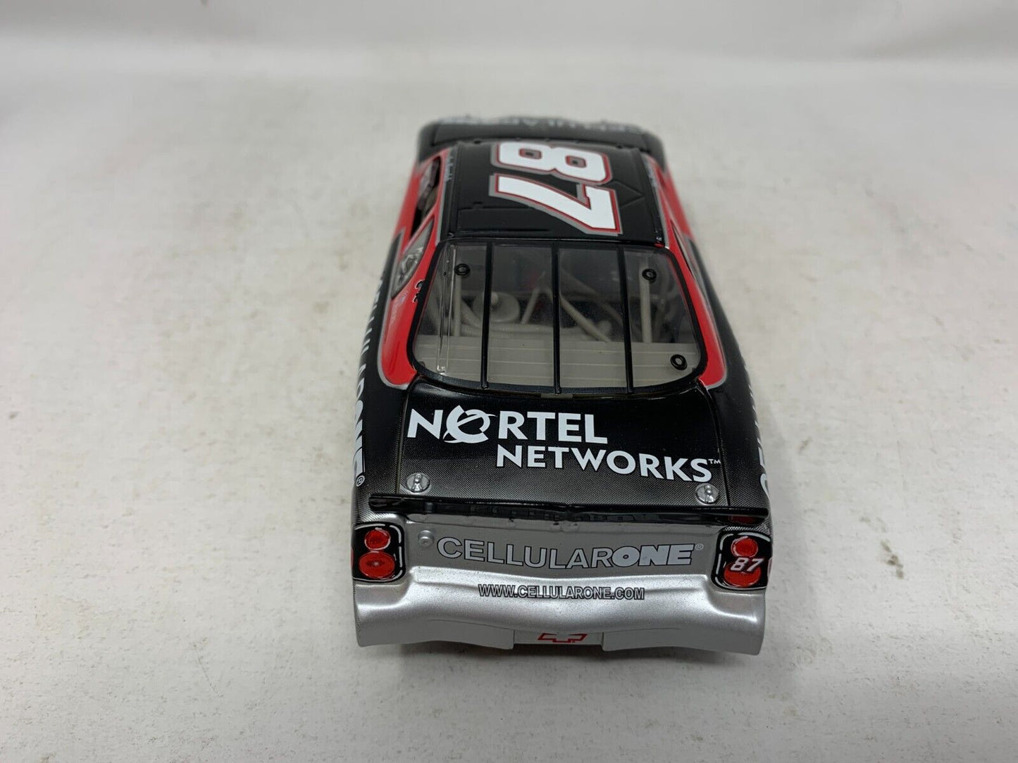 Action Nascar #87 Joe Nemechek Cellular One 2000 Monte Carlo 1:24 Diecast