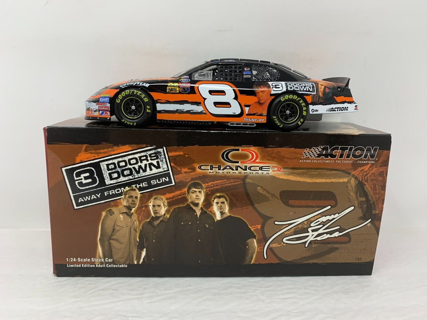 Action Nascar #8 3 Doors Down Tony Stewart 2003 Monte Carlo 1:24 Diecast