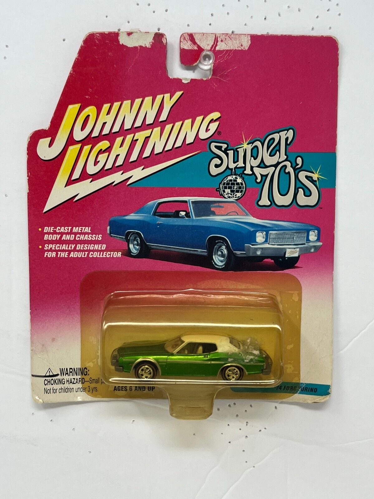Johnny Lightning Super 70's '74 Ford Torino 1:64 Diecast