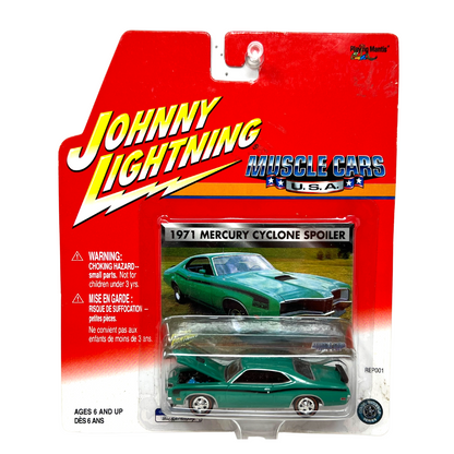 Johnny Lightning Muscle Cars U.S.A. 1971 Mercury Cyclone Spoiler 1:64 Diecast