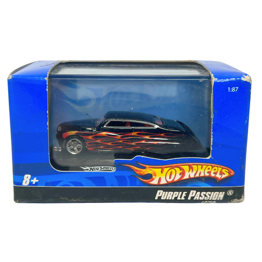 Hot Wheels Purple Passion with Display Case 1:87 Diecast