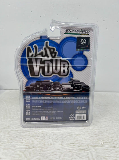 Greenlight Club V-Dub 1964 Volkswagen Samba Bus 1:64 Diecast