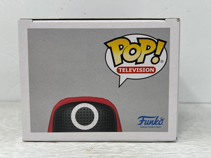 Funko Pop! Television Squid Game #1226 Masked Worker Vinyl Figure