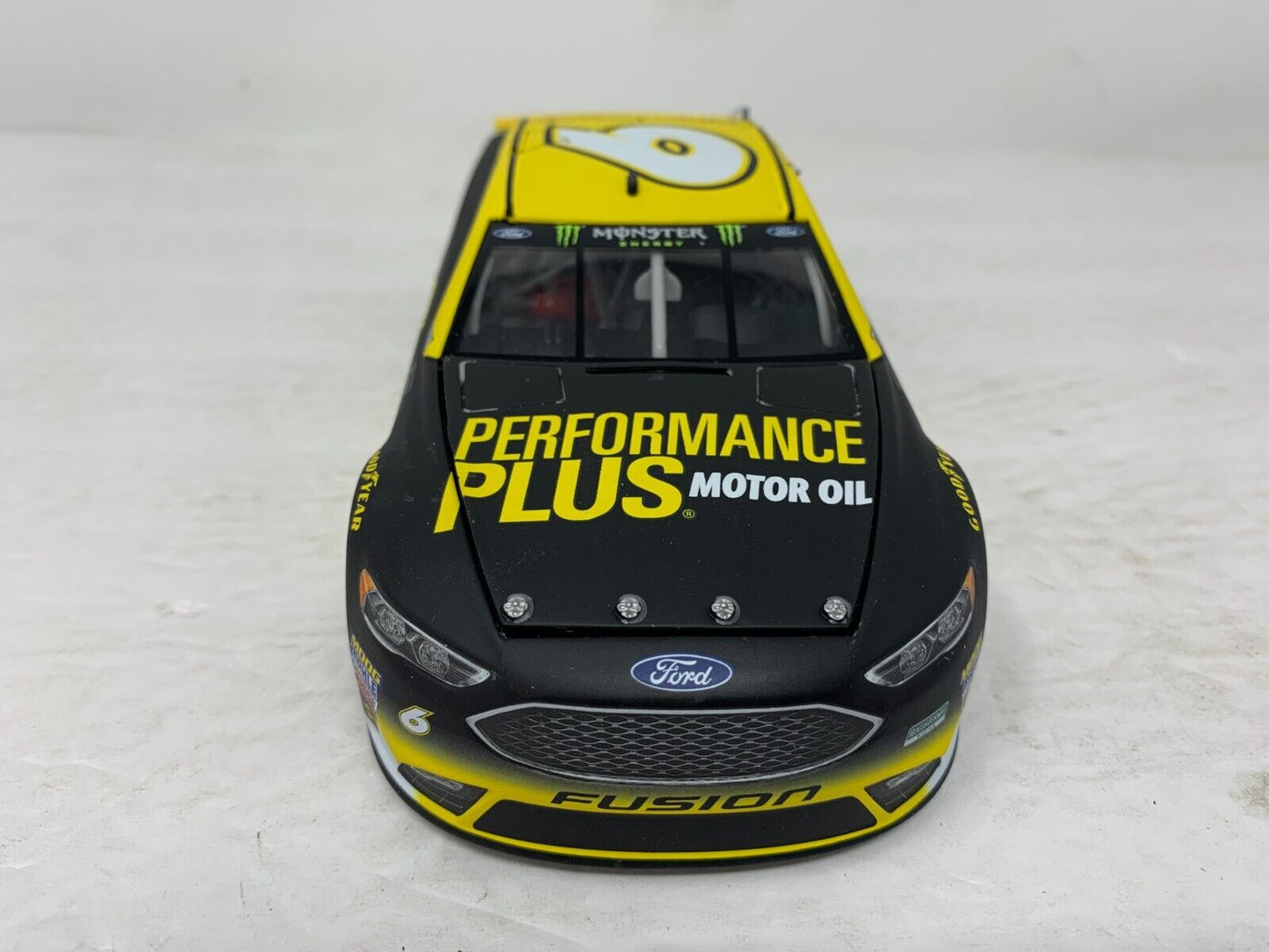 Lionel Raing Nascar #6 Trevor Bayne Performance Plus Ford Fusion 1:24 Diecast