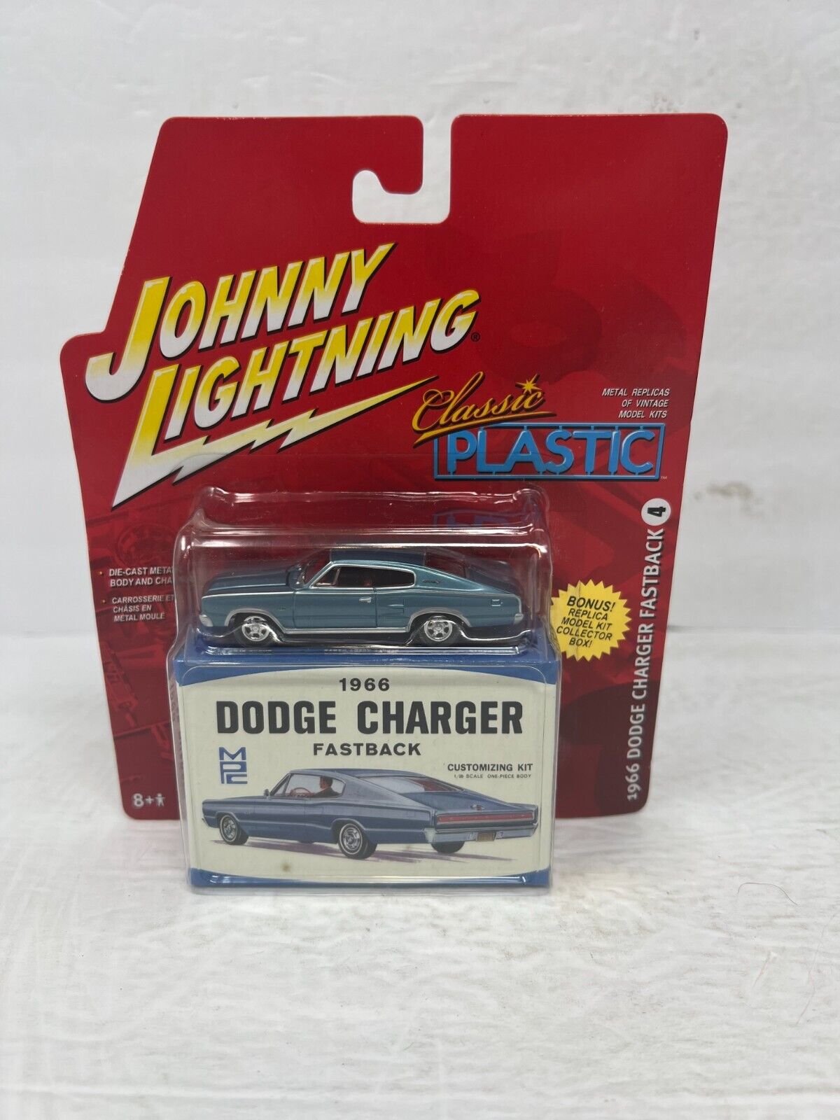 Johnny Lightning Classic Plastic 1966 Dodge Charger Fastback 1:64 Diecast